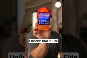The Unihertz Titan 2 Elite has an Actual Keyboard!