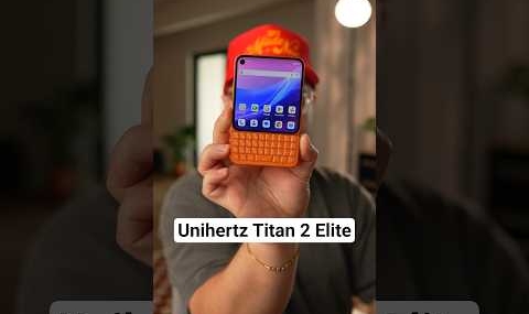 The Unihertz Titan 2 Elite has an Actual Keyboard!