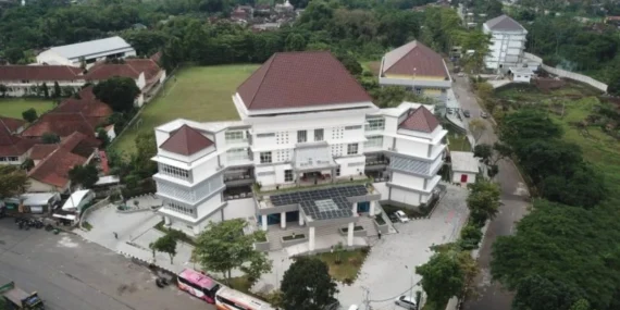 4 singkatan Universitas Tidar Magelang yang terdengar asbun, tapi menghibur