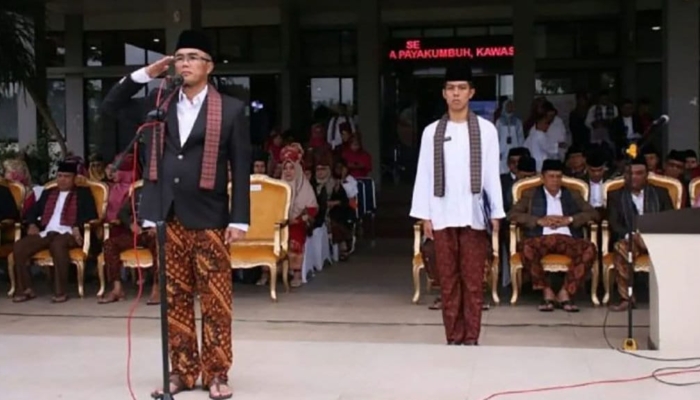 contoh-teks-pidato-sambutan-hari-santri-bahasa-jawa-singkat