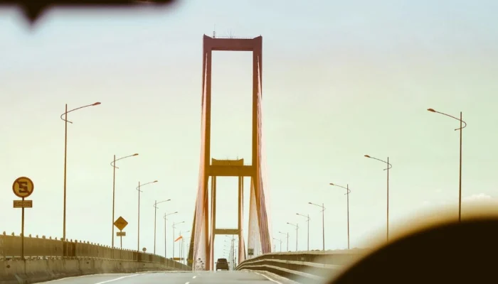 cerita-pilu-warlok-sumenep-madura-tanpa-keberadaan-jembatan-suramadu