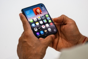 8-things-to-know-about-the-iphone-duo