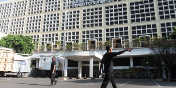Pansel KPU-Bawaslu Molor, Revisi UU Pemilu Jadi Kendala?