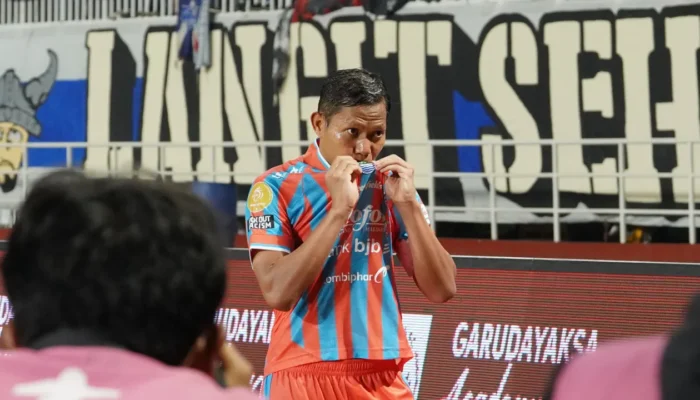bikin-gol-kemenangan-persib,-adam-alis-menolak-tinggi-hati