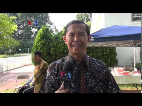 Melestarikan Tradisi Lebaran di Rantau – Liputan Feature VOA