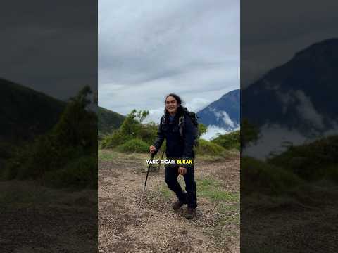 Jadi Orang Terakhir di Rombongan Itu Gak Enak⁉️ #sweeper #pendaki #gunung #viral #fyp #yiutubeshort
