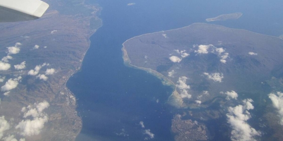 Mengapa Tidak Ada Jembatan yang Menghubungkan Jawa dan Bali?