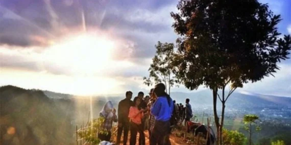 Cimenyan Bandung kecamatan yang kasihan, potensinya mati karena warganya sendiri