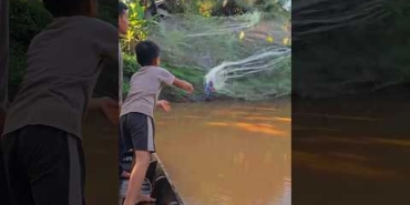 Bocil belajar jaring ikan langsung dapat banyak 🤣🤣 #mancing #fishing #mancingmania #ikan