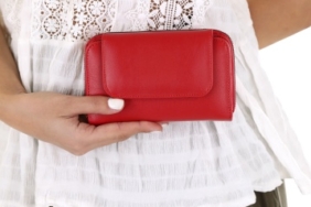 elegan!-5-model-dompet-wanita-panjang
