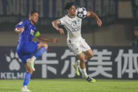 persib-menang-sikat-melbourne-city-di-bandung,-umuh-muchtar-siap-away-ke-australia