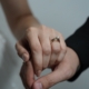 cincin-lamaran-di-tangan-mana?-ini-4-aturannya